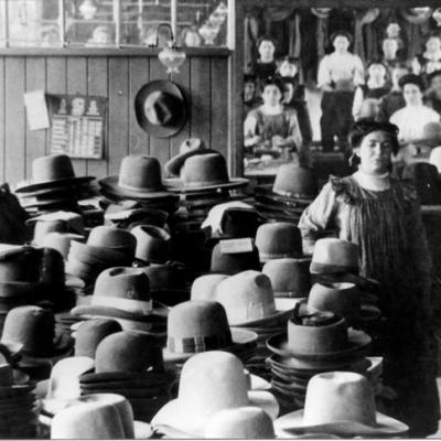 Pickering Hats In 1911